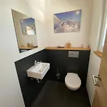 Haus Anton Lebt *